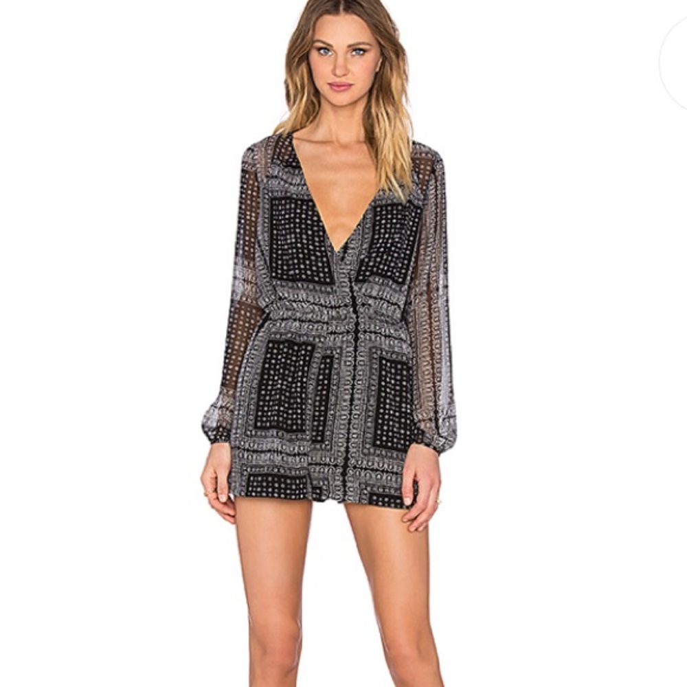 BCBGeneration grey and black patterned romper